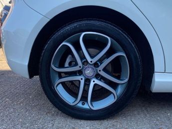 Mercedes-Benz A Class 1.6 A180 Sport Hatchback 5dr Petrol 7G-DCT Euro 6 (s/s) (122 ps)