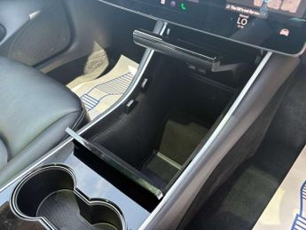 Tesla Model 3 (Dual Motor) Performance Auto 4WDE 4dr (Performance Upgrade)