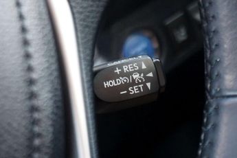 Toyota RAV4 2.5 VVT-h Icon SUV 5dr Petrol Hybrid CVT Euro 6 (s/s) (197 ps)