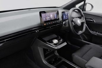 MG MG4 51kWh SE Hatchback 5dr Electric Auto (170 ps)