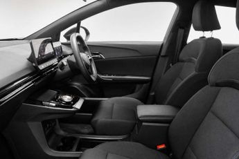MG MG4 51kWh SE Hatchback 5dr Electric Auto (170 ps)