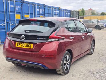 Nissan Leaf 40kWh Acenta Hatchback 5dr Electric Auto (150 ps)