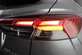 Audi Q4 e-tron 40 S line Sportback 5dr Electric Auto 82kWh (204 ps)