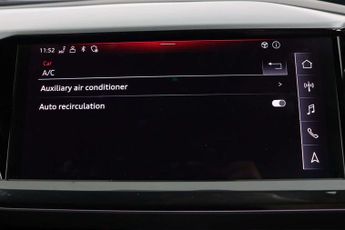 Audi Q4 e-tron 40 S line Sportback 5dr Electric Auto 82kWh (204 ps)