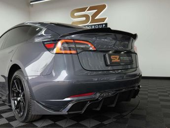 Tesla Model 3 Model 3 Long Range AWD 4WD 4dr