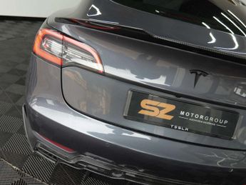 Tesla Model 3 Model 3 Long Range AWD 4WD 4dr