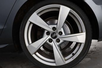 Audi A4 2.0 TFSI 35 S line Saloon 4dr Petrol S Tronic Euro 6 (s/s) (150 