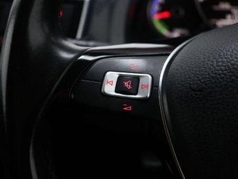 VOLKSWAGEN UP! e-up! 5dr