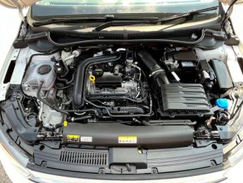 VOLKSWAGEN POLO 1.0 Polo Life TSi Semi-Auto 5dr