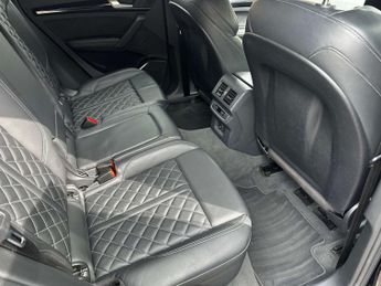 Audi Q5 2.0 Q5 S Line Edition 1 40 TDI MHEV Quattro Semi-Auto 4WD 5dr