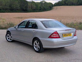 Mercedes-Benz C Class 1.8 C180 Kompressor Avantgarde SE Saloon 4dr Petrol Automatic (2