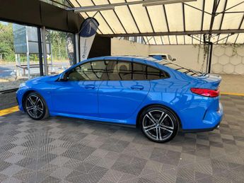 BMW 2 SERIES 2.0 220d M Sport Auto 4dr