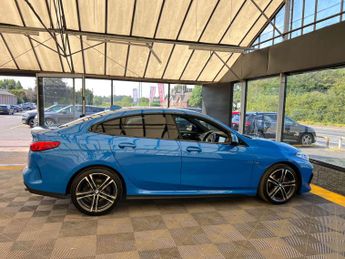 BMW 2 SERIES 2.0 220d M Sport Auto 4dr