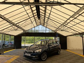 BMW 2 SERIES 2.0 220d xDrive Luxury Auto 4WD 5dr