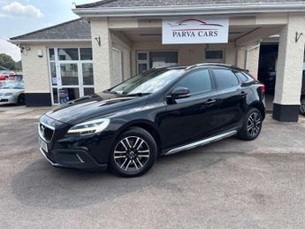 VOLVO V40 1.5 V40 Cross Country Nav+ T3 Auto 5dr