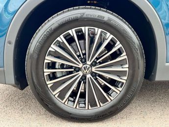 VOLKSWAGEN TIGUAN 1.5 Tiguan Life TSi PHEV Semi-Auto 5dr