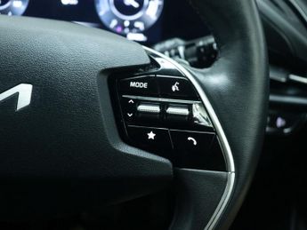 KIA NIRO 64.8kWh 3 SUV 5dr Electric Auto (201 bhp)