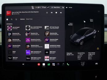 TESLA MODEL Y (Dual Motor) Long Range SUV 5dr Electric Auto 4WDE (384 bhp)
