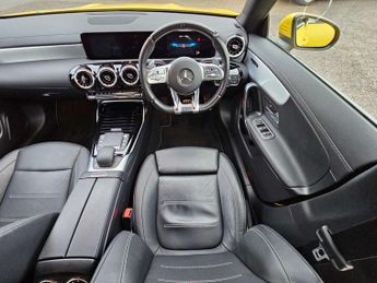 MERCEDES-BENZ CLA 2.0 AMG CLA 35 4Matic Auto 4WD 4dr
