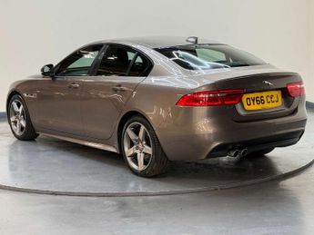 Jaguar XE 2.0 XE R-Sport D Auto 4dr
