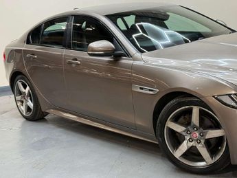 Jaguar XE 2.0 XE R-Sport D Auto 4dr