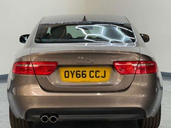 Jaguar XE 2.0 XE R-Sport D Auto 4dr