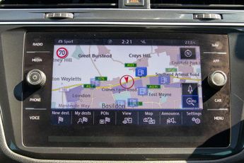 VOLKSWAGEN TIGUAN 2.0 BiTDI R-Line SUV 5dr Diesel DSG 4Motion Euro 6 (s/s) (240 ps