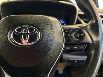 TOYOTA COROLLA 1.8 Corolla Icon HEV CVT 5dr