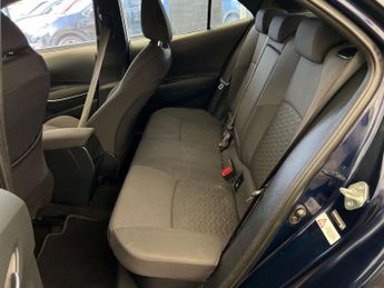 TOYOTA COROLLA 1.8 Corolla Icon HEV CVT 5dr