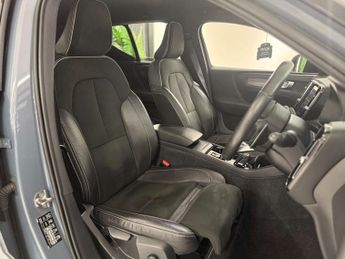 VOLVO XC40 1.5 XC40 R-Design T3 Auto 5dr