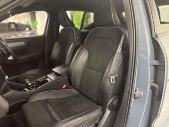 VOLVO XC40 1.5 XC40 R-Design T3 Auto 5dr