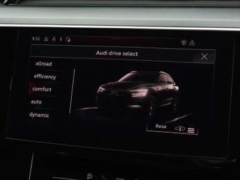 AUDI E-TRON e-tron Technik 50 Quattro 4WD 5dr