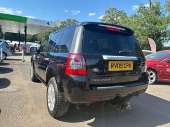LAND ROVER Freelander 2 2.2 TD4 HSE SUV 5dr Diesel Auto 4WD Euro 4 (160 ps)