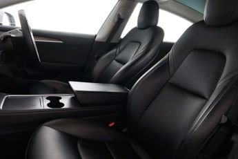 Tesla Model 3 Saloon 4dr Electric Auto RWD (241 bhp)