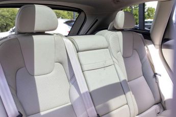 VOLVO XC60 2.0 D4 Inscription SUV 5dr Diesel Auto AWD Euro 6 (s/s) (190 ps)