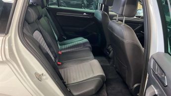 VOLKSWAGEN PASSAT 2.0 TDI R-Line Estate 5dr Diesel DSG Euro 6 (s/s) (190 ps)