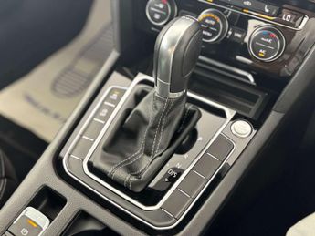 Volkswagen ARTEON 2.0 Arteon R-Line TSi Semi-Auto 5dr