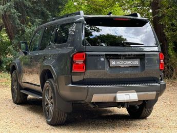 Toyota Land Cruiser 2.8D MHEV Invincible SUV 5dr Diesel Hybrid Auto 4WD Euro 6 (s/s)