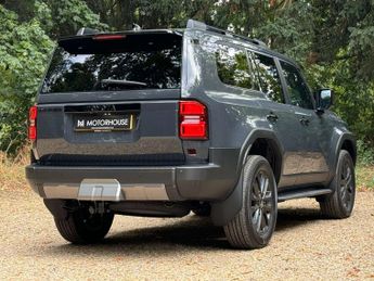 Toyota Land Cruiser 2.8D MHEV Invincible SUV 5dr Diesel Hybrid Auto 4WD Euro 6 (s/s)