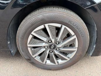 HYUNDAI IONIQ IONIQ Premium BEV 5dr