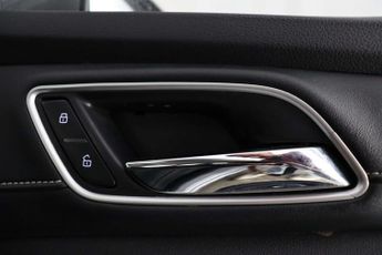 MG MG5 52.5kWh Exclusive Estate 5dr Electric Auto (156 ps)