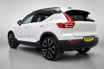 VOLVO XC40 1.5h T5 Twin Engine Recharge 10.7kWh R-Design Pro SUV 5dr Petrol
