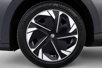 MG MG4 64kWh SE Long Range Hatchback 5dr Electric Auto (203 ps)