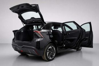 MG MG4 64kWh SE Long Range Hatchback 5dr Electric Auto (203 ps)