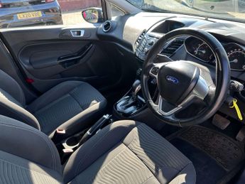 FORD FIESTA 1.6 Fiesta Zetec Auto 5dr