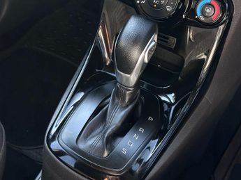 FORD FIESTA 1.6 Fiesta Zetec Auto 5dr