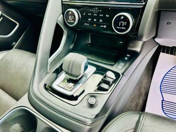 JAGUAR E-PACE 1.5 E-PACE R-Dynamic SE PHEV AWD A 4WD 5dr