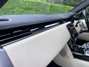 Land Rover RANGE ROVER 3.0 Range Rover Vogue D MHEV Auto 4WD 5dr