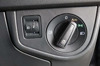 Volkswagen Polo 1.0 TSI Life Hatchback 5dr Petrol DSG Euro 6 (s/s) (95 ps)