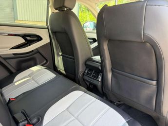LAND ROVER RANGE ROVER EVOQUE 2.0 Range Rover Evoque R-Dynamic S D Automatic 4WD 5dr - NATIONA